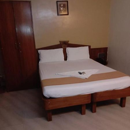 Central Residency Hotel Chennai Exterior photo